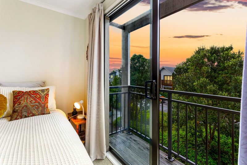 13 Harvard Street, Hobsonville, Auckland - Carousel 2