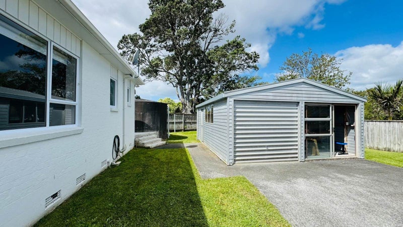 32 Isobel Road, Greenhithe, Auckland - Carousel 15
