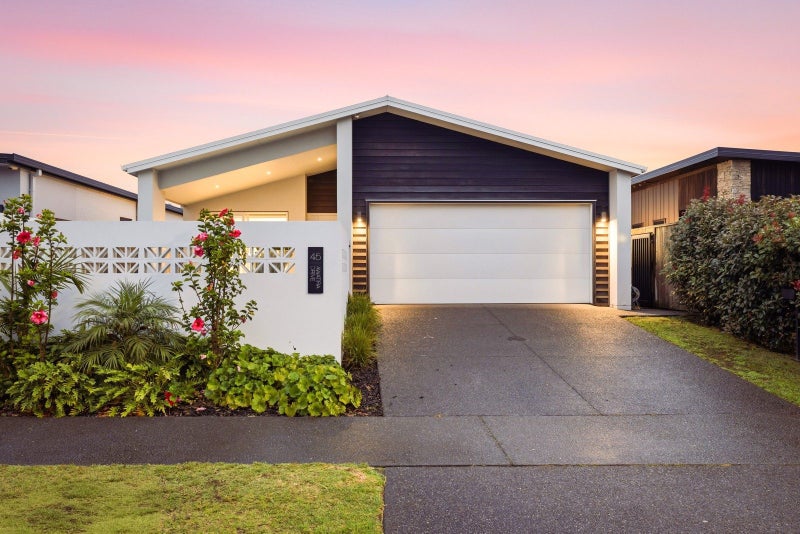 45 Awatira Drive, Papamoa Beach, Papamoa - Carousel 2