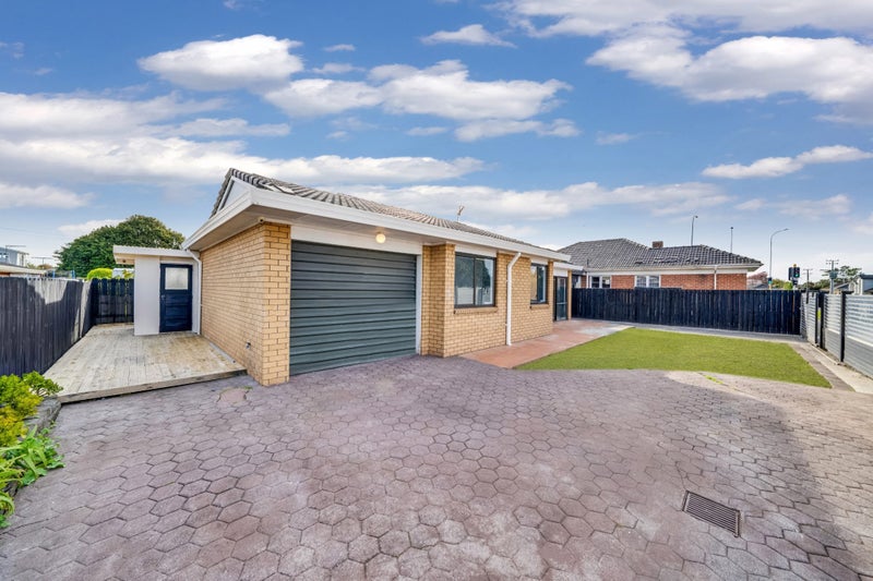 2/107 East Tamaki Road, Papatoetoe, Auckland - Carousel 2