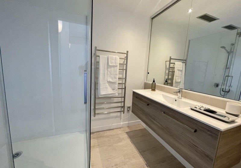 3.08/28 Waterloo Quay, Pipitea, Wellington - Carousel 13