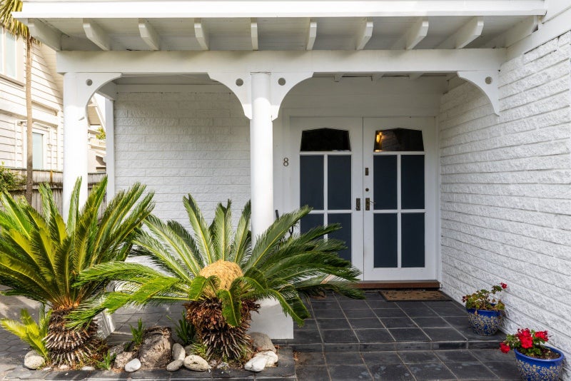 8 Lighthouse Road, Bluff Hill, Napier - Carousel 1