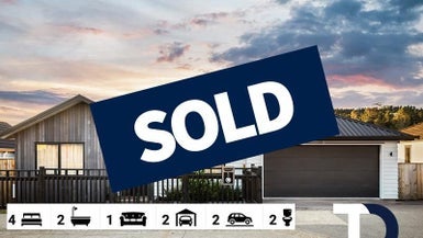 1 Jeroboam Loop, Kumeū - Carousel 1