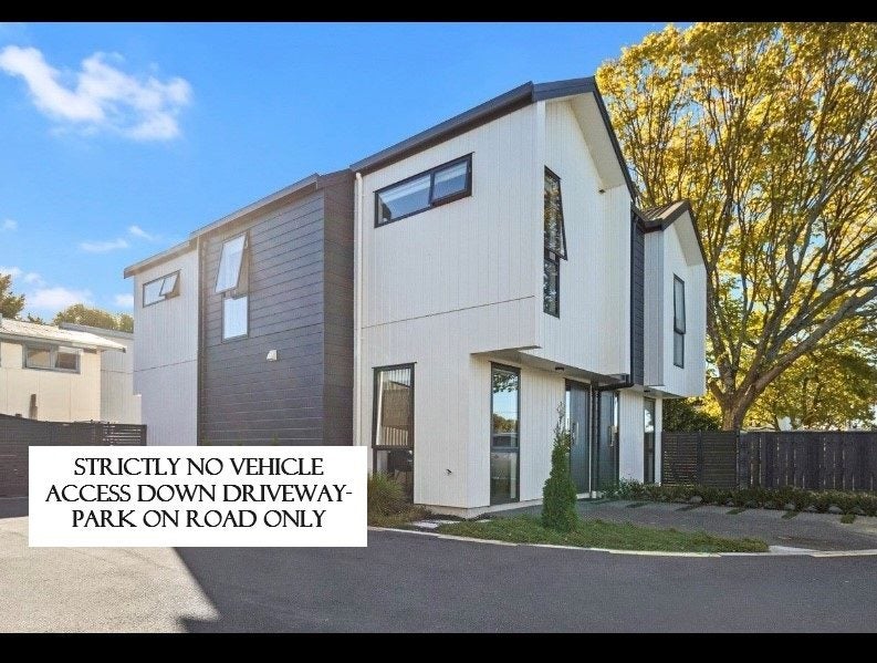 2/14 Abbotsford Street, Whitiora, Hamilton - Carousel 1