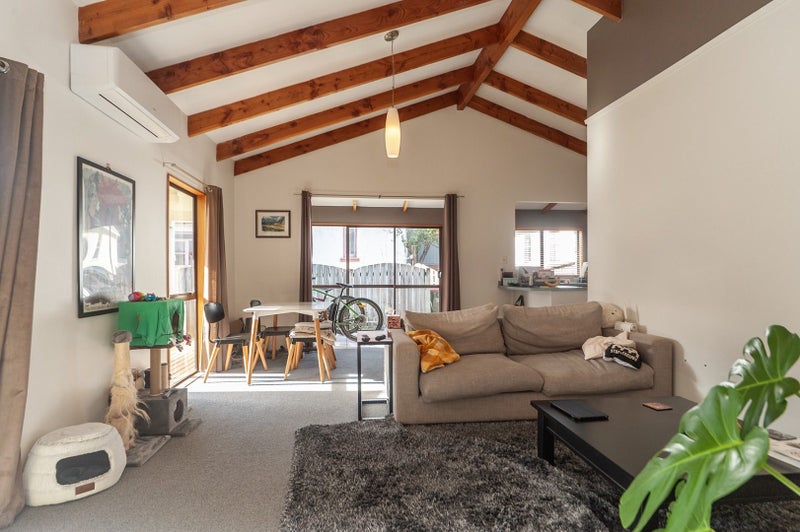 42A Monorgan Road, Strathmore Park, Wellington - Carousel 2