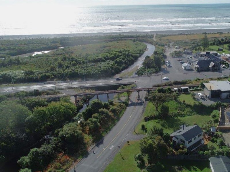 7 Rutherglen Road, Paroa, Greymouth - Carousel 2