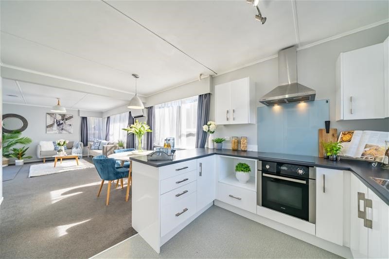 9 Karamea Grove, Wainuiomata, Lower Hutt - Carousel 21