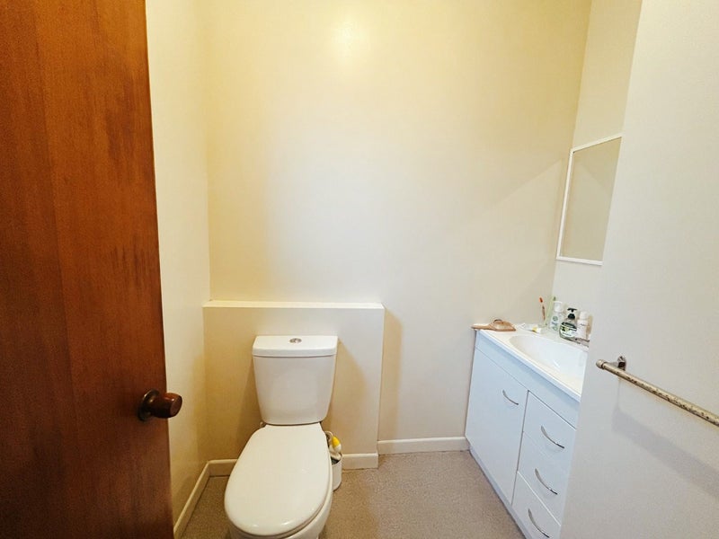 59A Lake Crescent, Hamilton Lake, Hamilton - Carousel 6