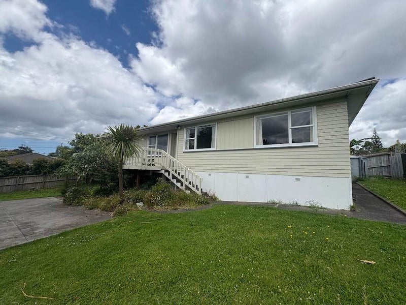 52 Aeroview Drive, Beach Haven, Auckland - Carousel 1
