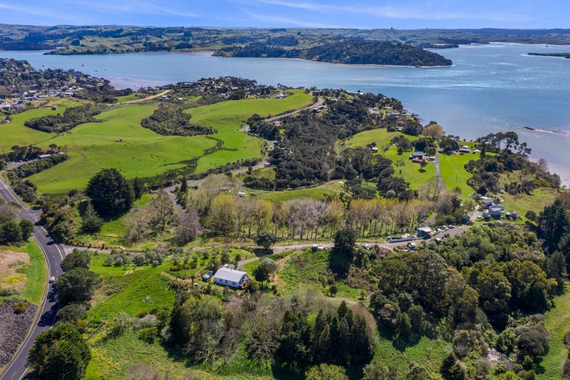4316B State Highway 23, Raglan, Raglan - Carousel 3