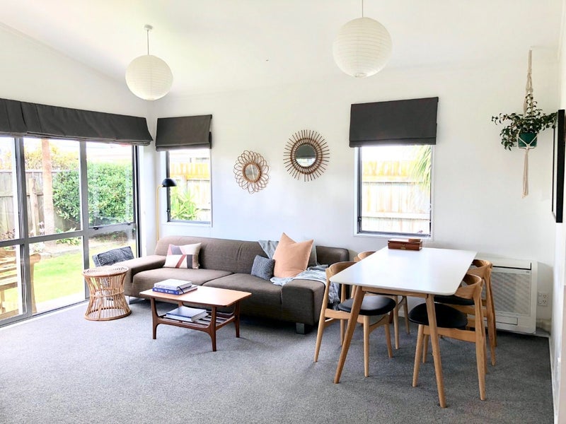 44A Stone Street, Miramar, Wellington - Carousel 1