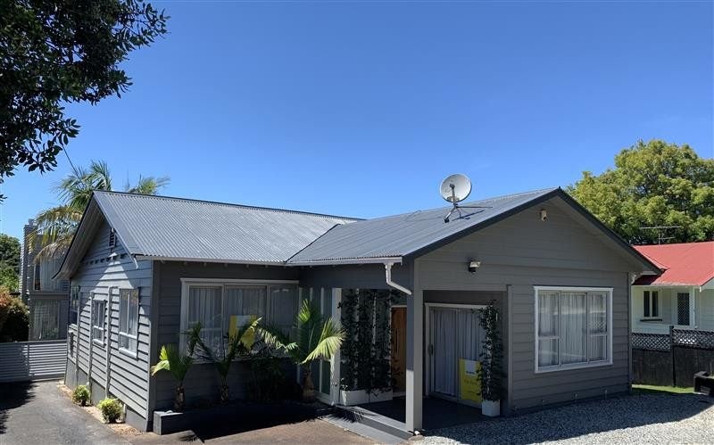 62 Pah Road, Royal Oak, Auckland - Carousel 1