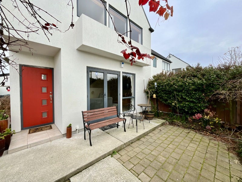 8/44 London Street, Richmond, Christchurch - Carousel 2