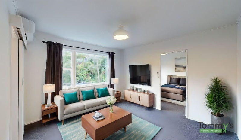 2/24 Crieff Street, Northland, Wellington - Carousel 1