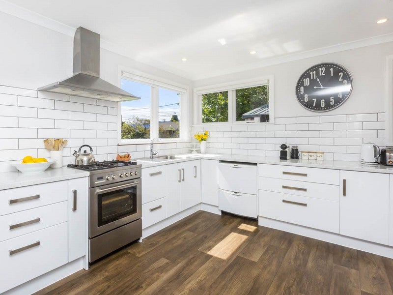 78 Longfellow Street, Trentham, Upper Hutt - Carousel 2