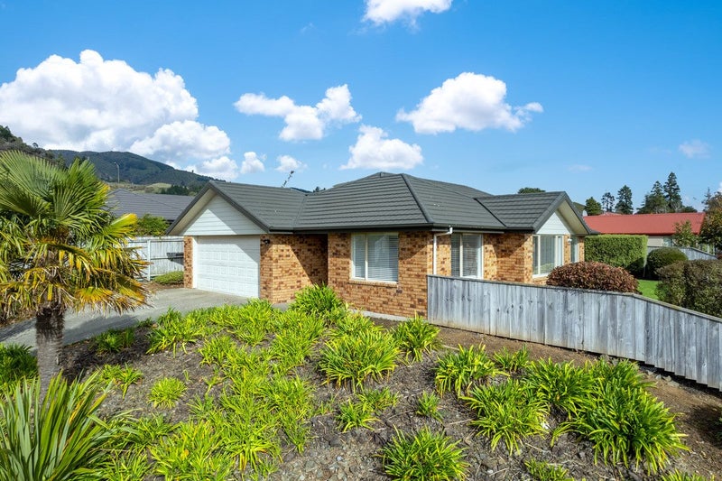 3 Ben Bracken Place, Bishopdale, Nelson - Carousel 1