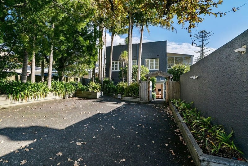 1/10 St Georges Bay Road, Parnell, Auckland - Carousel 20