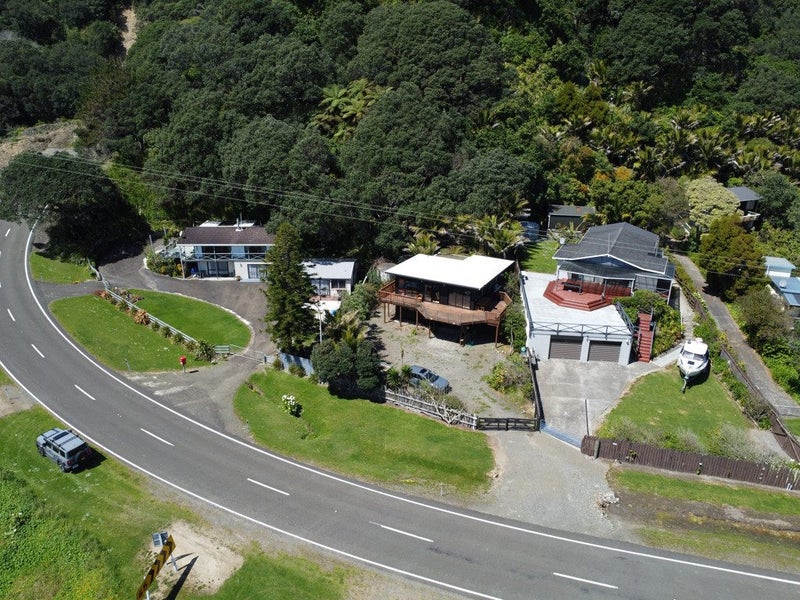 10744 State Highway 35, WAIHAU BAY, TE KAHA - Carousel 31