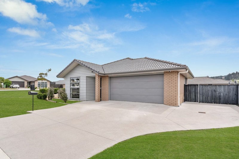 1 Helenvale Crescent, Pokeno - Carousel 27