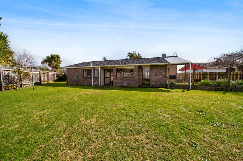 11A Wicklow Place, Bell Block, New Plymouth - Carousel 2