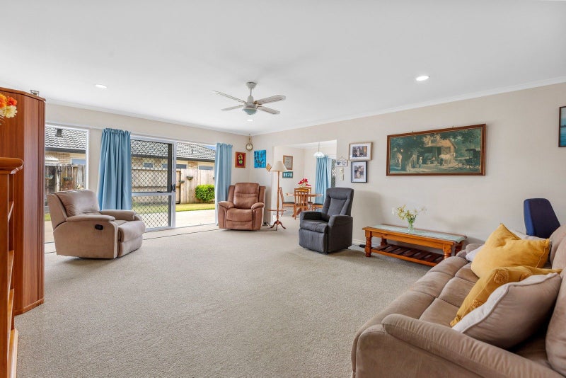 11 Beachlands Place, Papamoa Beach, Papamoa - Carousel 2