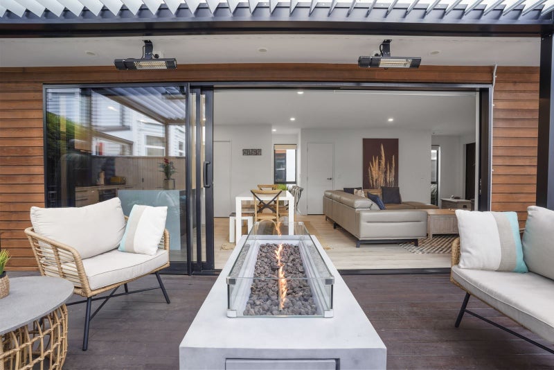 2/196 Peterborough Street, Christchurch Central, Christchurch - Carousel 1