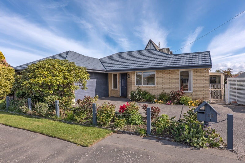 12 Seymour Street, Hornby, Christchurch - Carousel 1
