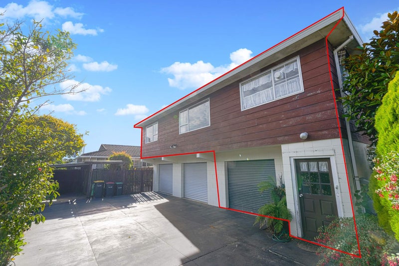 2/5 Salford Avenue, Redwood, Christchurch - Carousel 1