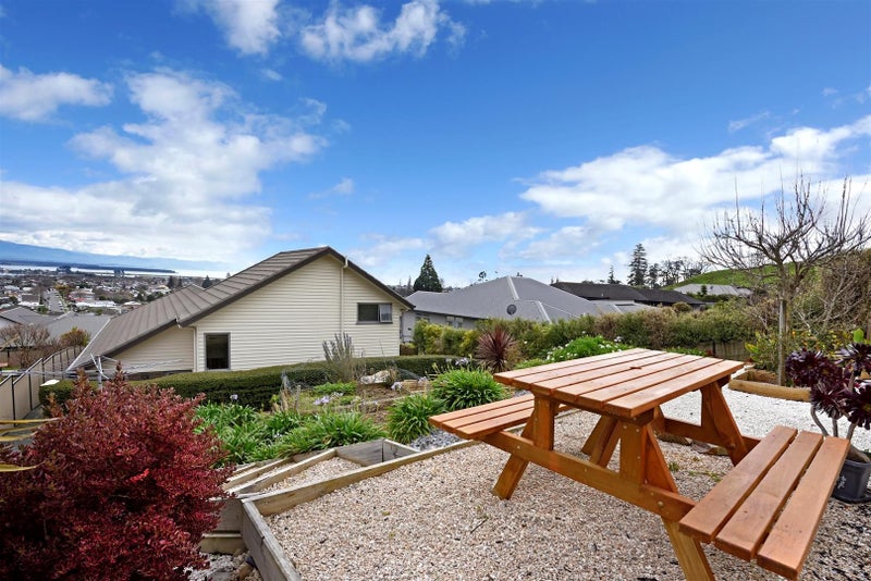 48 Somerset Terrace, Stoke, Nelson - Carousel 26