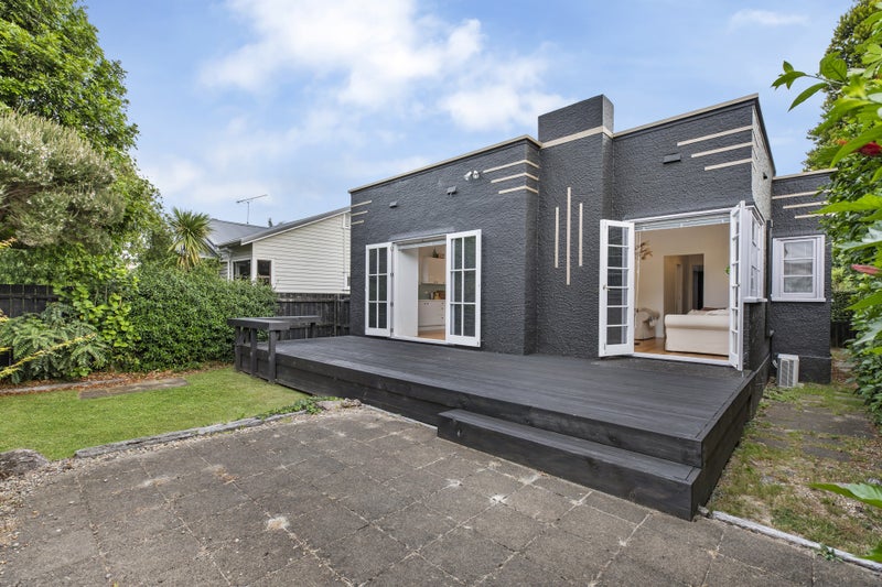14 Fergusson Avenue, Sandringham, Auckland - Carousel 1