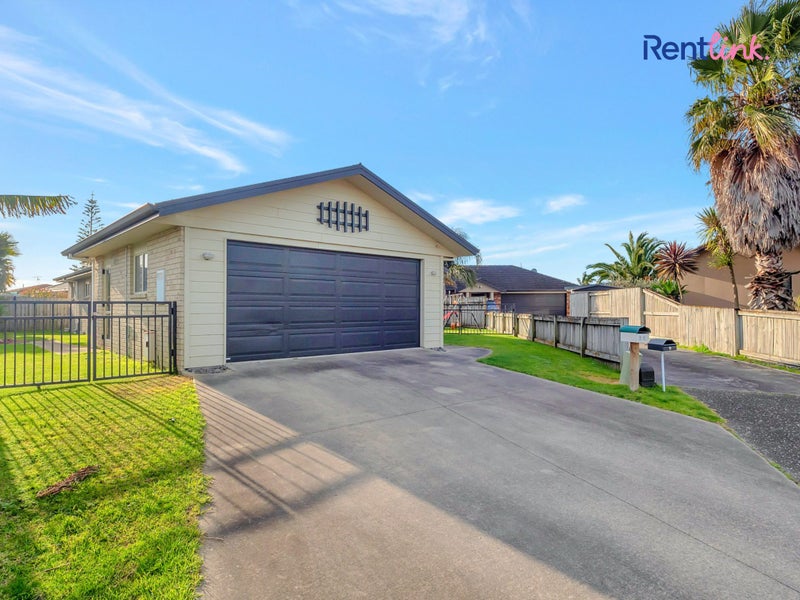 15 Golden Courie Close, Papamoa Beach, Papamoa - Carousel 18