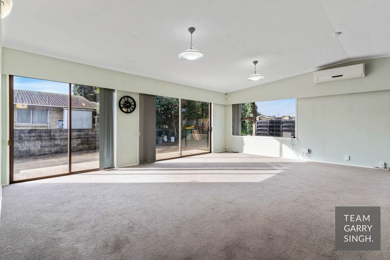 517 Weymouth Road, Weymouth, Auckland - Carousel 2