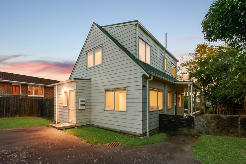82A School Road, Morningside, Auckland - Carousel 2