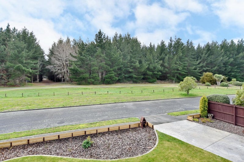 7 Willoughby Lane, Parklands, Christchurch - Carousel 34