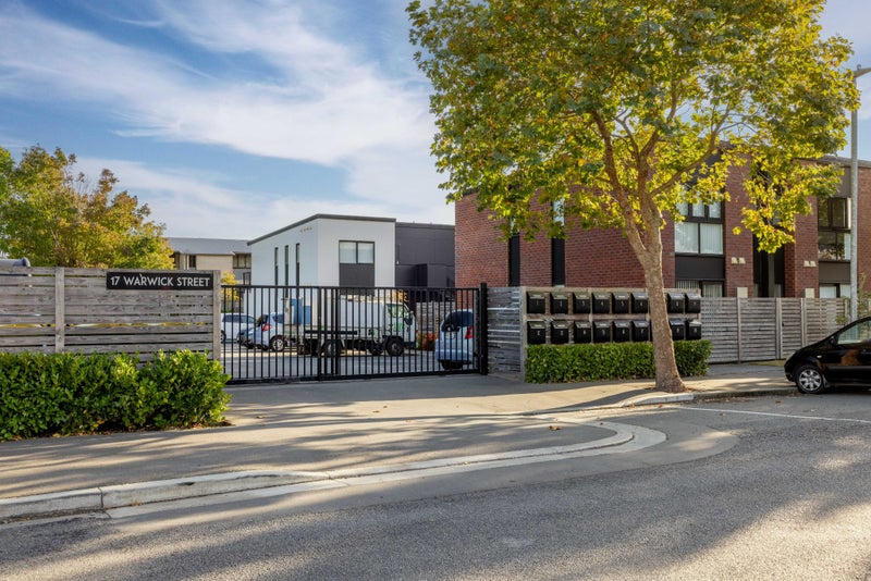 2/17 Warwick Street, Richmond, Christchurch - Carousel 13