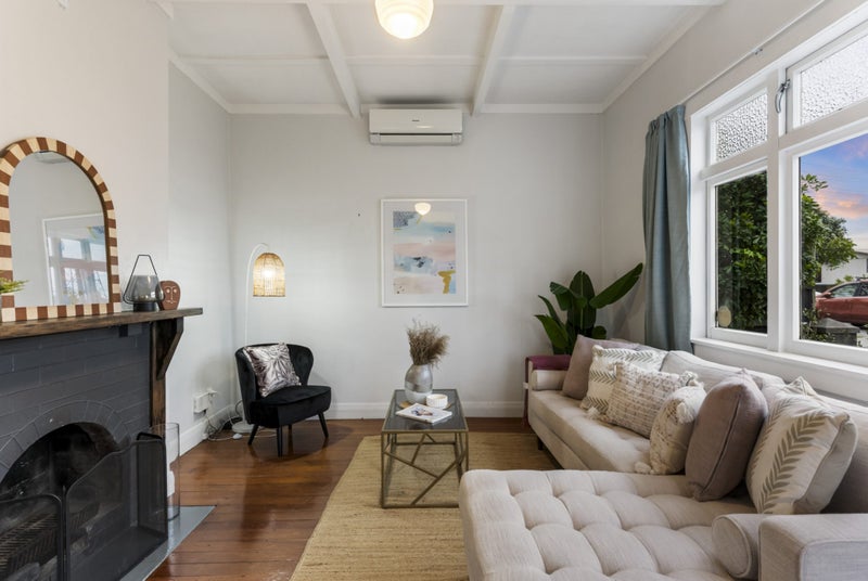 49 Panorama Road, Mount Wellington, Auckland - Carousel 2