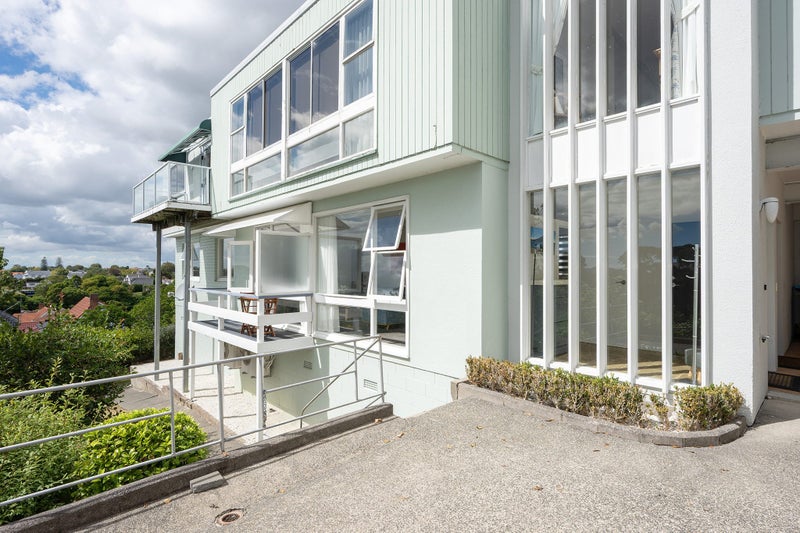 3/43 Victoria Avenue, Remuera, Auckland - Carousel 1