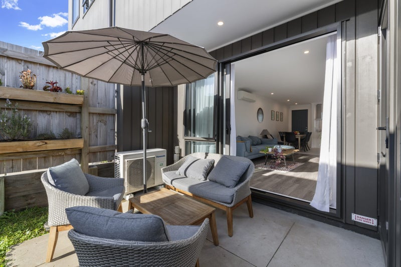 3 Harlow Crescent, Glen Innes, Auckland - Carousel 1