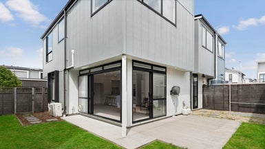 1 Chaffinch Road, Hobsonville, Auckland - Carousel 1