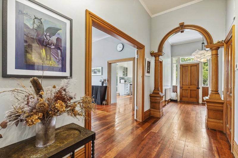 27 Boundary Road, Kelburn, Wellington - Carousel 2