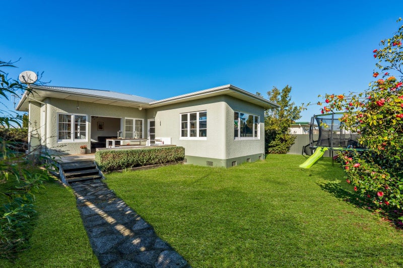 1020 Southland Road, Raureka, Hastings - Carousel 1