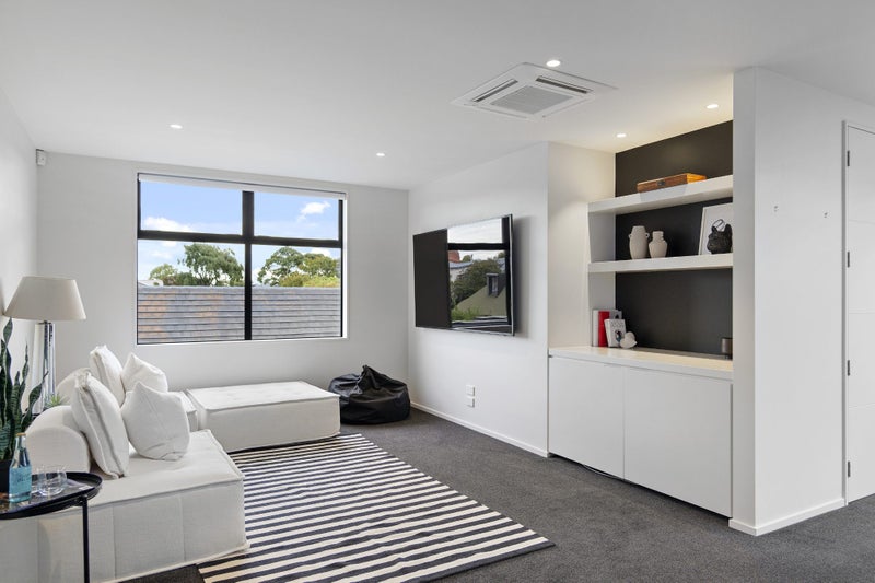 31C Naseby Street, Merivale, Christchurch - Carousel 24