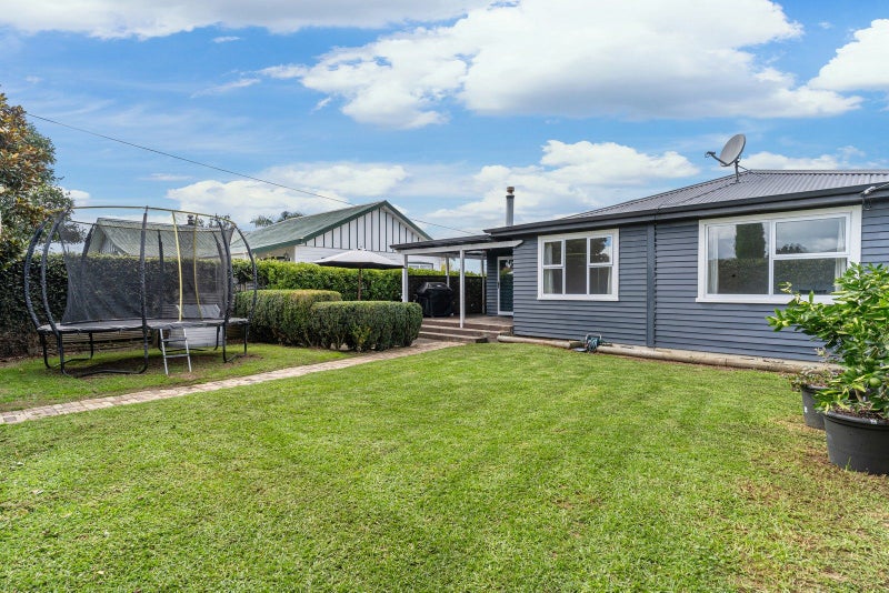 30 Greerton Road, Gate Pa, Tauranga - Carousel 1