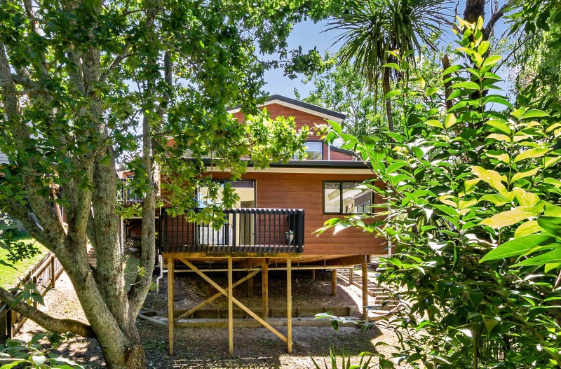 12A Ambler Avenue, Glen Eden, Auckland - Carousel 1