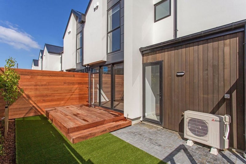 6/557 Manchester Street, St Albans, Christchurch - Carousel 1