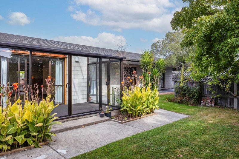 126A Somerfield Street, Somerfield, Christchurch - Carousel 1