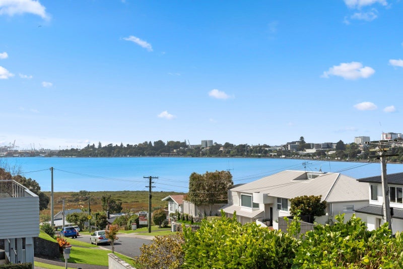 26A Churchill Road, Judea, Tauranga - Carousel 1