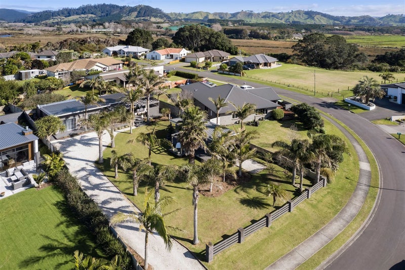 108 Koutunui Road, Athenree, Katikati - Carousel 25