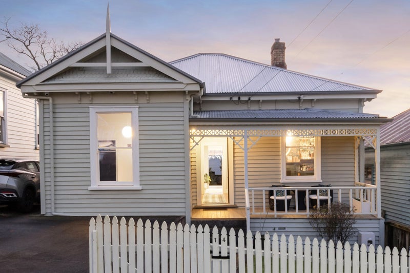 14 Kingsland Avenue, Kingsland, Auckland - Carousel 1