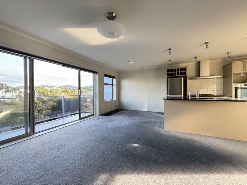 52D Mandalay Terrace, Khandallah, Wellington - Carousel 2